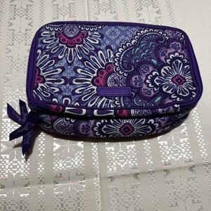 Vera Bradley Purple Traveling Cosmetic Bag. Quilted Cotton